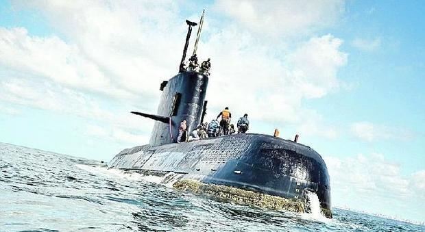 Sottomarino scomparso, il giallo di 7 telefonate