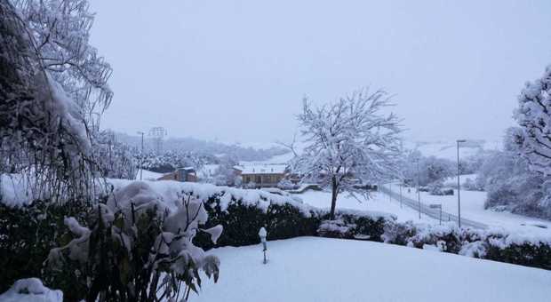 La nevicata nel Fabrianese