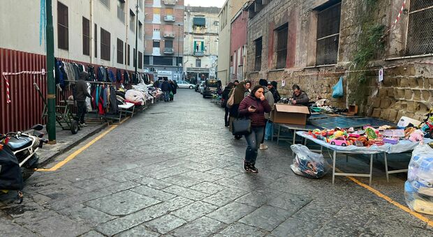 Napoli, nuovo mercato comunale a via Benevento: «Riordiniamo questione che si trascinava da decenni»