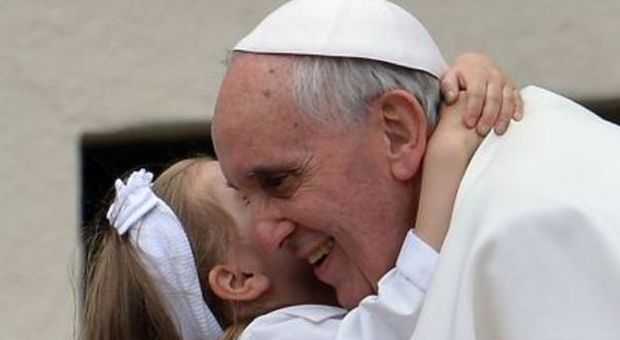 Papa Francesco: "Stabilire una data fissa per la Pasqua uguale a tutti i cristiani"