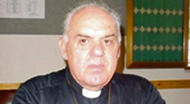 Addio a don Caponigro, il sacerdote delle mille battaglie civili