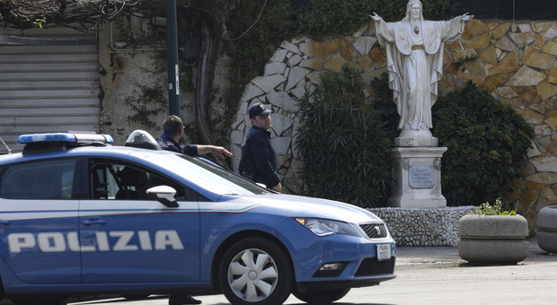 Napoli Est, 51enne arrestato dopo inseguimento nel Rione Villa