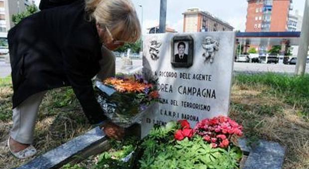la tomba di Andrea Campagna (Fotogramma)