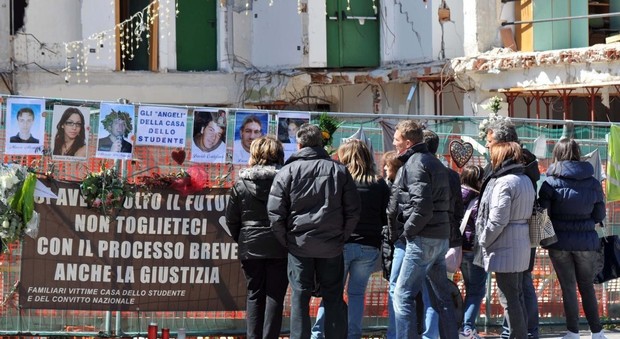 Rieti ricorda il sisma de L'Aquila targa al parco di via Liberato per Valentina, Michela e Luca