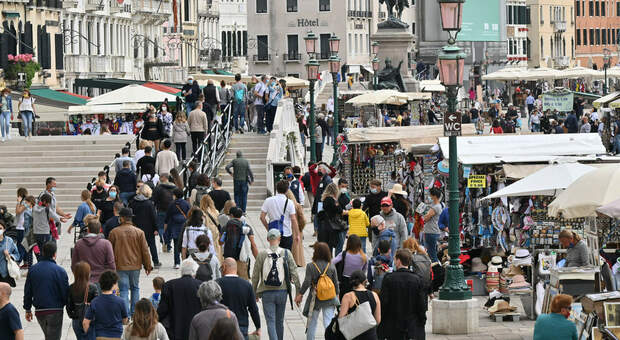 Turismo giornaliero a Venezia: dall'estate 2022 scatterà la prenotazione