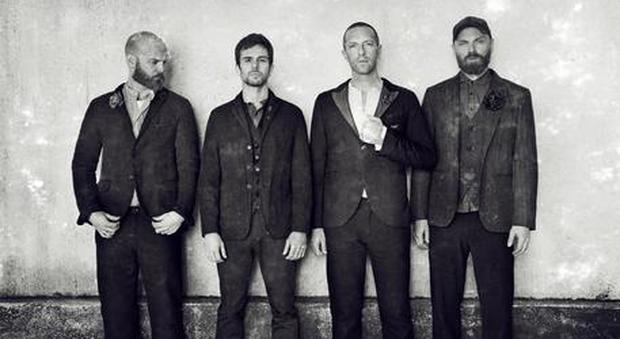 Coldplay, arriva “Everyday Life”: tripudio pop dall'alba al tramonto