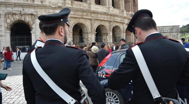 Capodanno a Roma, arrestati due fratelli: hanno aggredito un 32enne al veglione in un pub