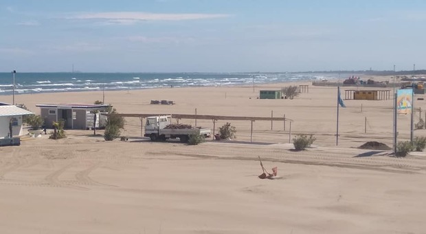La spiaggia di Rosolina si prepara per la stagione