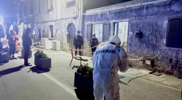 Nipote 16enne uccide la nonna a coltellate dopo una lite, tragedia a Capaccio-Paestum