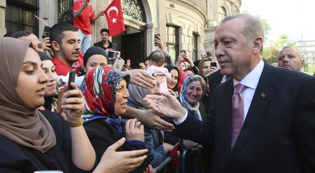Erdogan: «L'Onu è finita dopo quello che è successo a Gaza: silenzio sul bullismo di Israele»