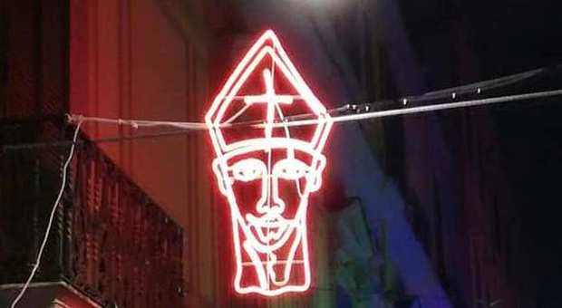 Luminarie installate in altre zone di Napoli