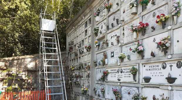 Cimitero di Gallignano, da tre anni è un’incompiuta. E l'assessore si scusa con i cittadini