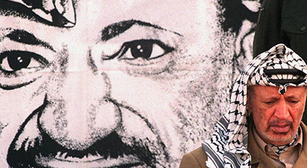 La rivoluzione di Napoli: «Una strada intitolata ad Arafat»