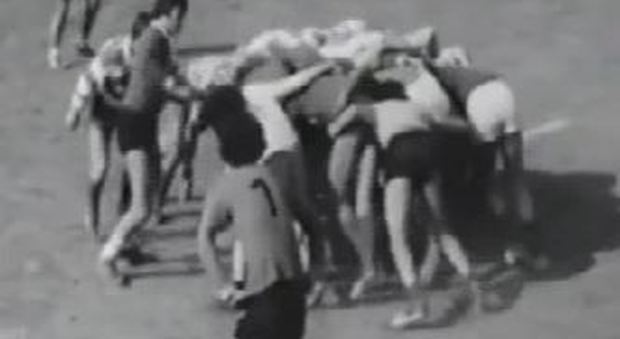Rugby, il 1972 a Frascati e a Llanelli: dalla polvere del Mamilio al ko degli All Blacks in due documentari imperdibili Video Segue dibattito