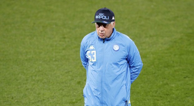 Napoli, Ancelotti non fa drammi dopo l'eliminazione Champions