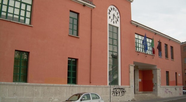 Scuola di piazza Dante