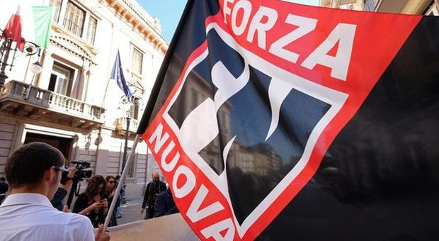 Manifestazione di Forza Nuova, de Magistris: «Napoli è una città antifascista»