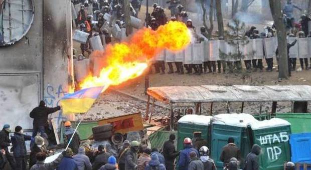 Ucraina, manca il gas russo: a Kiev niente acqua calda fino a ottobre