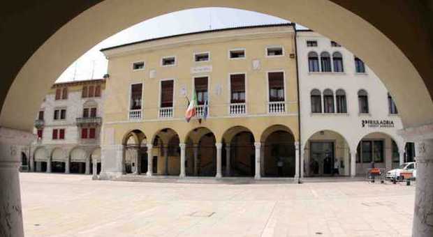 Sacile - La piazza del municipio