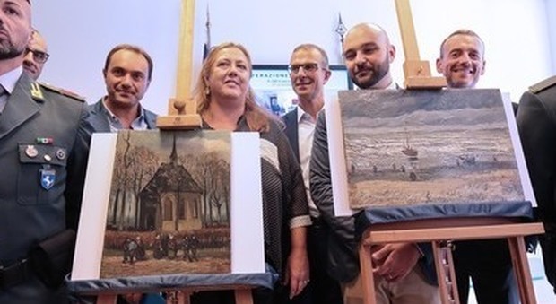 Napoli, il boss dei Van Gogh al pm: «Processatemi ma resto a Dubai»