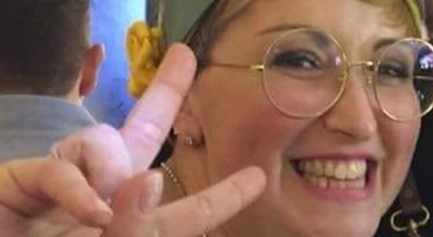Senigallia, Cesanella piange Giulia mamma uccisa dalla malattia a 35 anni