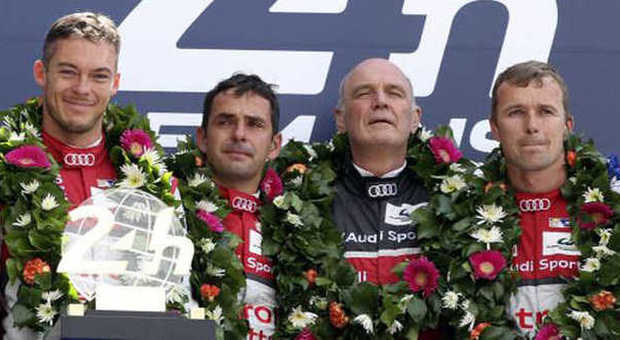 I Vincitori con il boss di Audi Motorsport Ullrich