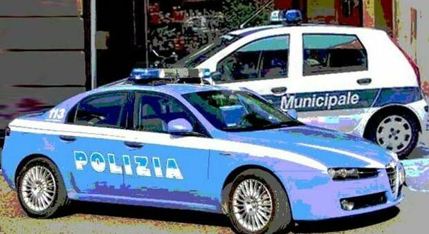 Napoli: controlli a Piazza Garibaldi, arrestato 35enne per tentata rapina a turisti