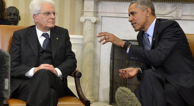 Mattarella alla Casa Bianca, Obama: «Grazie all'Italia per l'aiuto a Mosul»