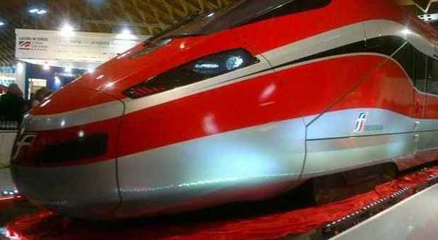 Perugia, il corriere dell'eroina viaggiava con 55 ovuli: preso in treno