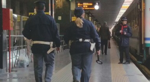 Mascherine, disinfettanti e posti vuoti: Roma-Milano in treno ai tempi del virus