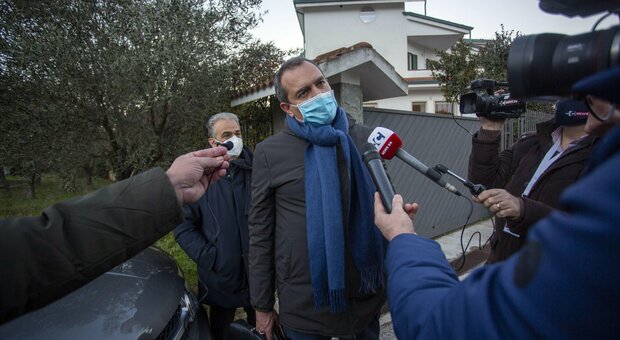De Magistris candidato in Calabria: «Ma farò il sindaco di Napoli fino all'ultimo giorno»