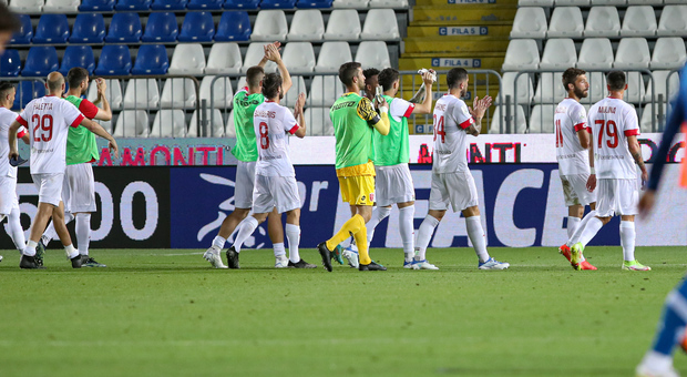 Serie B, Monza: la finale è più vicina. Due gol di Gytkjaer davanti a Berlusconi affondano il Brescia