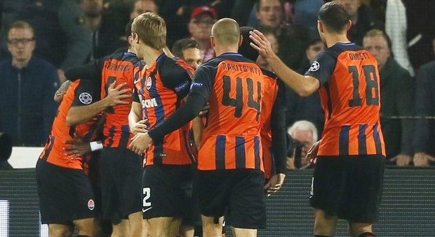 Lo Shakhtar vince 2-1 in Olanda Ora il Napoli non può più sbagliare