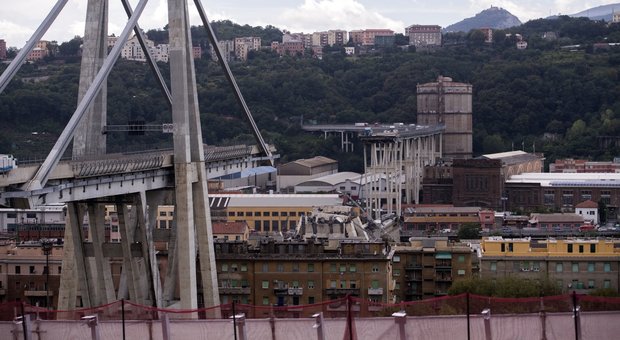 Genova, Toninelli: «Autostrade metta i soldi, il Ponte lo ricostruiamo noi»