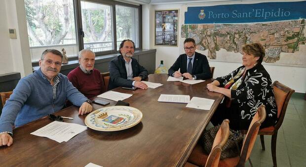 Tirocini e più aiuti alle famiglie, a Porto Sant'Elpidio firmato il patto con i sindacati