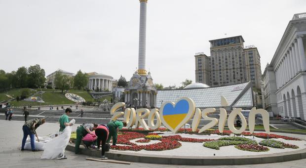 Kiev, boom di turisti ma per Eurovision partenza difficile. Gabbani in pole