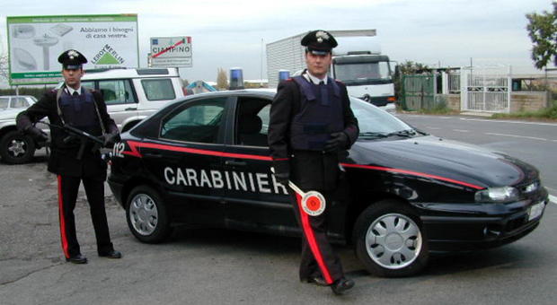 Latina, veterinario e la moglie arrestati dai carabinieri: avevano 40 grammi di cocaina
