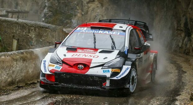 Una delle Toyota al Rally di Montecarlo