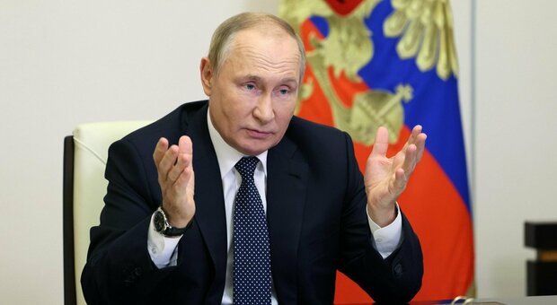 Perché Zelensky crede che Putin sia morto? Le teorie e le conferme sul leader del Cremlino