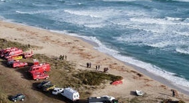 Il corpo decapitato, trovato su una spiaggia della Catalogna, appartiene a una bambina di sei mesi