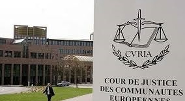 Avvocato Corte Giustizia Ue, illegittimo per strutture cattoliche licenziare lavoratore che divorzia