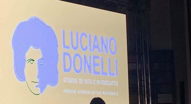 Premio Donelli, per il riscatto del Rione Sanità di Napoli il ministro promette: «Impianti sportivi e musicali per salvare i minori dalla devianza criminale»