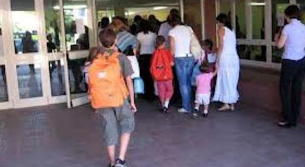 Rapallo, maestro insulta gli alunni e i genitori non mandano i figli a scuola per 7 giorni