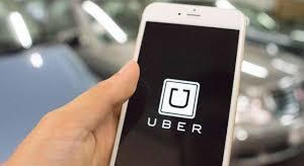 Uber sotto accusa, no al rinnovo della licenza: troppi crimini e abusi