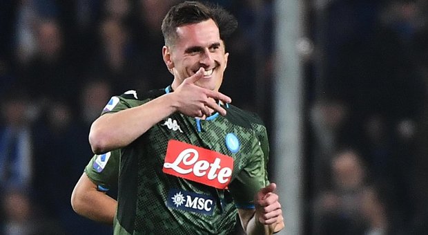 Napoli, Milik specialista della rete: 15 gol segnati al primo tentativo