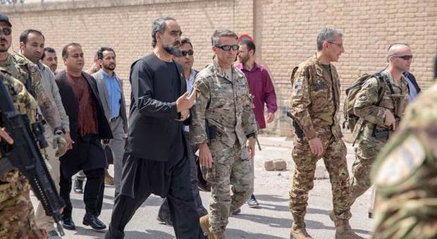 Afghanistan, il comandante Miller della missione Nato “Resolute Support” in visita a Herat