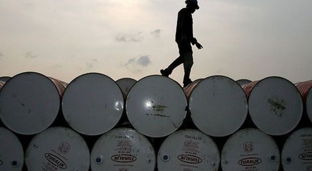 Petrolio: intesa Opec-Russia per collaborazione a lungo termine