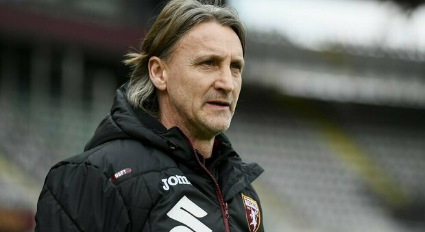 Serie A, emergenza Torino: calciatore positivo al Covid. «È già in isolamento»
