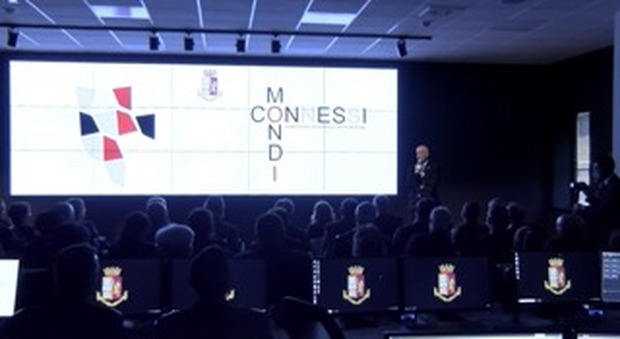 Il capo della polizia Franco Gabrielli alla presentazione di " Mondi Connessi".