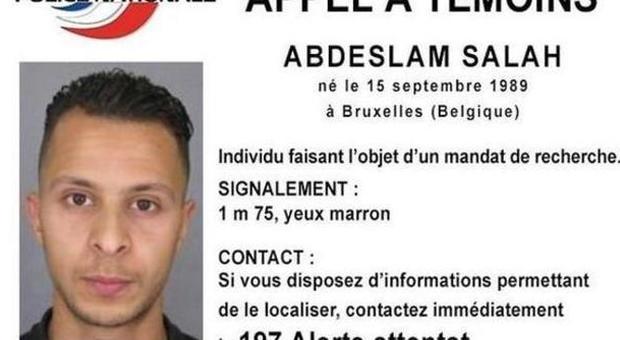 La polizia francese diffonde la foto di un terrorista ricercato e lancia appello per trovare testimoni